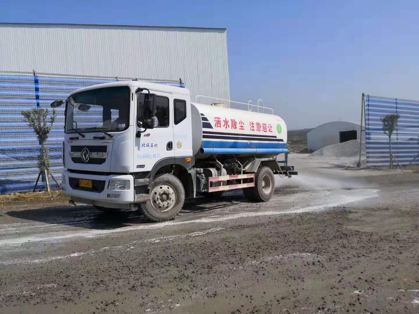 1566287865741384.jpg 191d00502259663852b0a478add1997.jpg